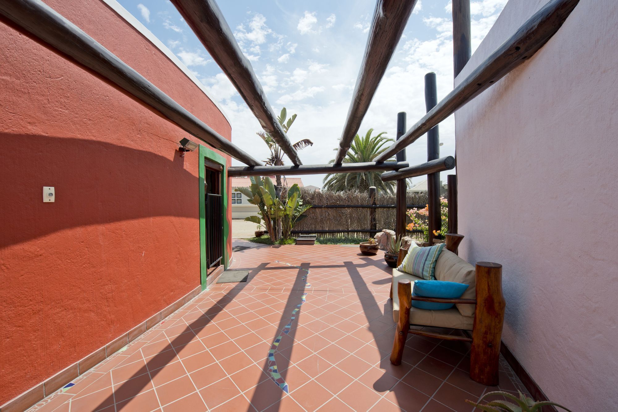 Stiltz Guest House Swakopmund Exterior photo